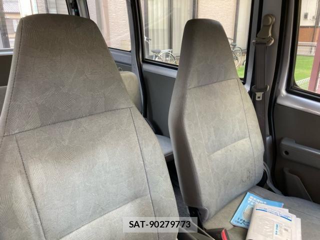 Nissan CLIPPER VAN 2006-04 7357180-11