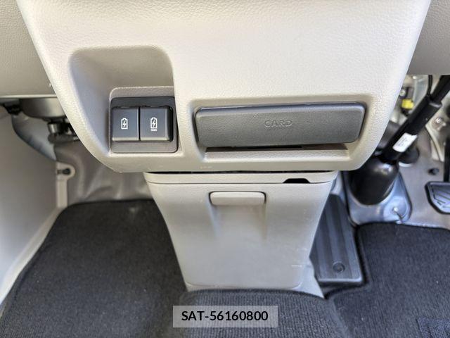 Nissan CLIPPER VAN 2024-09 7453500-17