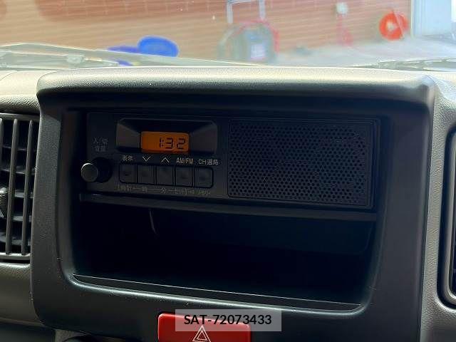 Nissan CLIPPER VAN 2025-05 7499922-2