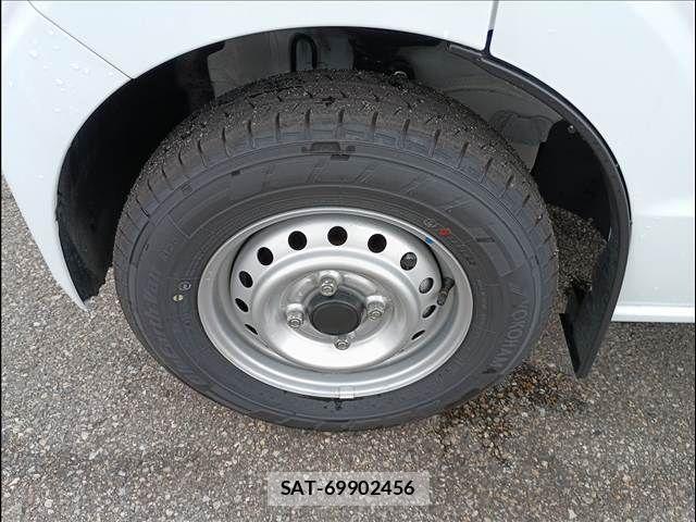 Nissan CLIPPER VAN 2024-11 7615555-18