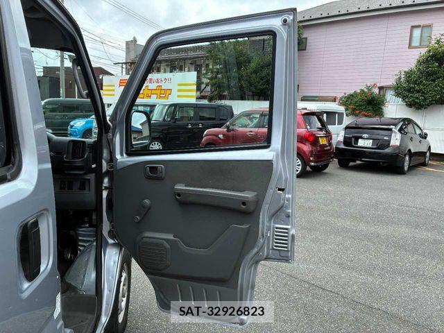 Nissan CLIPPER VAN 2012-03 7783523-13