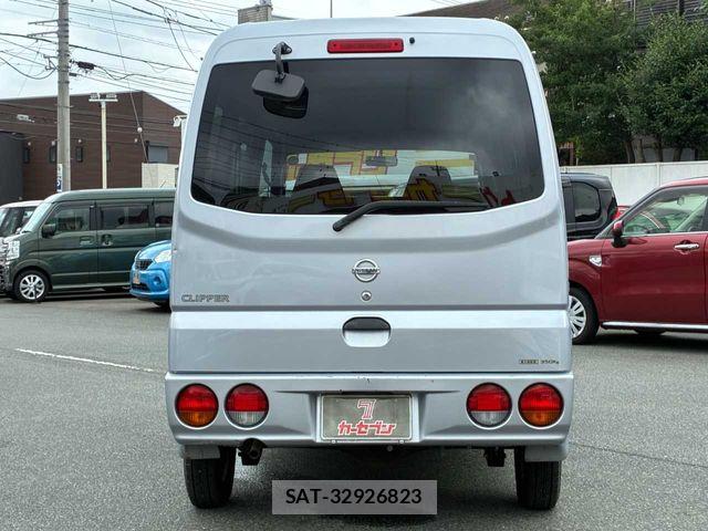 Nissan CLIPPER VAN 2012-03 7783523-25
