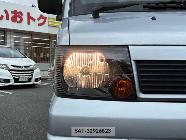 Nissan CLIPPER VAN 2012-03 7783523-28