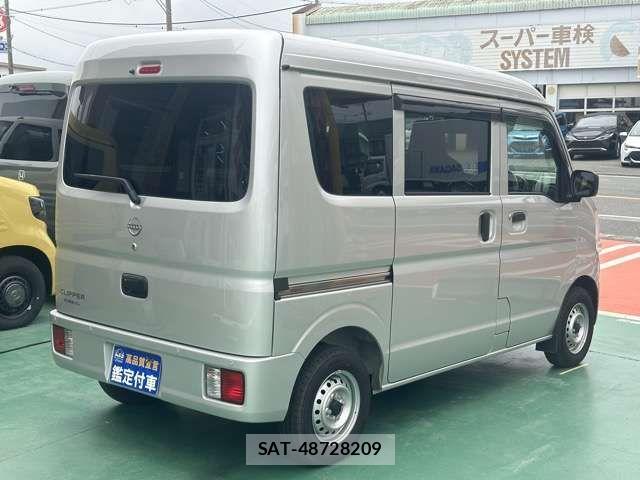 Nissan CLIPPER VAN 2024-10 7875779-12