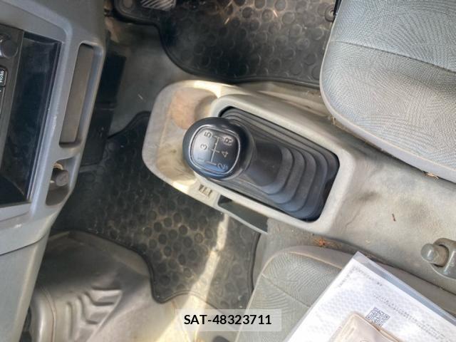 Nissan CLIPPER VAN 2004-06 8034858-12
