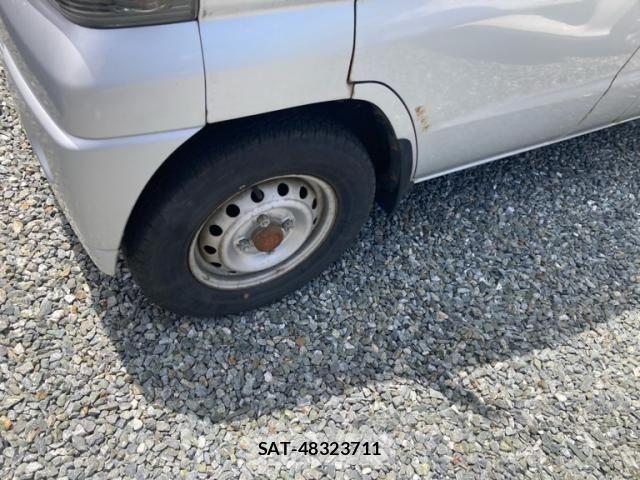 Nissan CLIPPER VAN 2004-06 8034858-4