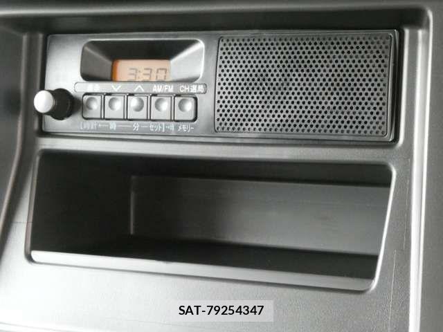 Nissan CLIPPER VAN 2026-06 8313718-3