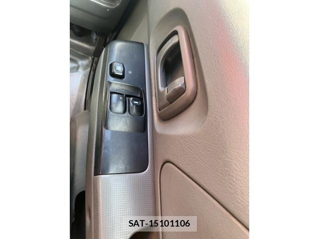 Nissan CLIPPER VAN 2004-03 8335248-9