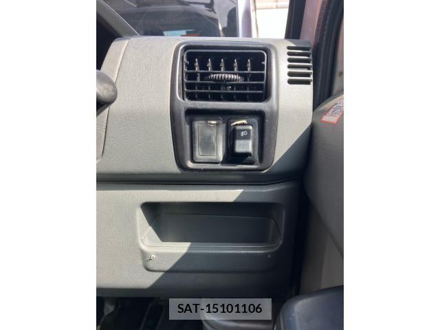 Nissan CLIPPER VAN 2004-03 8335248-8