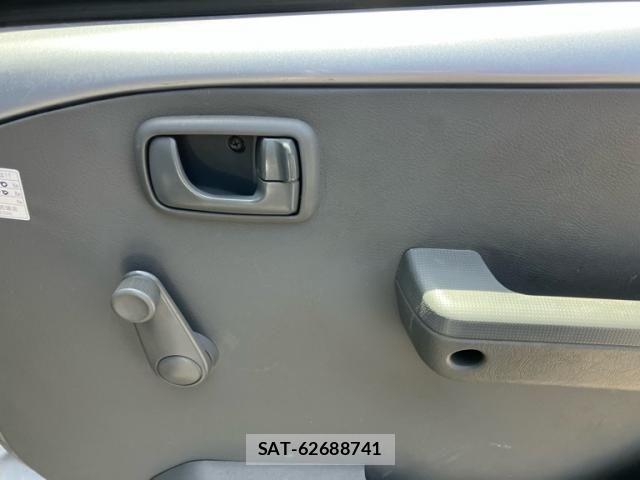 Nissan CLIPPER VAN 2010-12 8365170-9