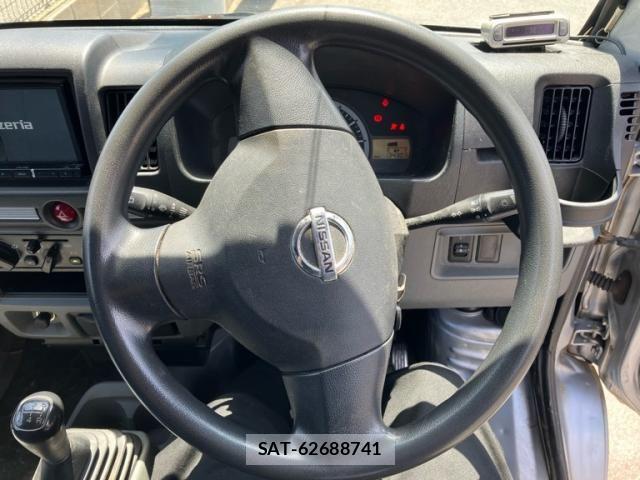 Nissan CLIPPER VAN 2010-12 8365170-12
