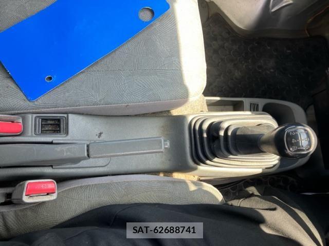 Nissan CLIPPER VAN 2010-12 8365170-17
