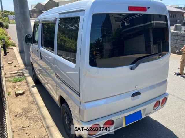 Nissan CLIPPER VAN 2010-12 8365170-2