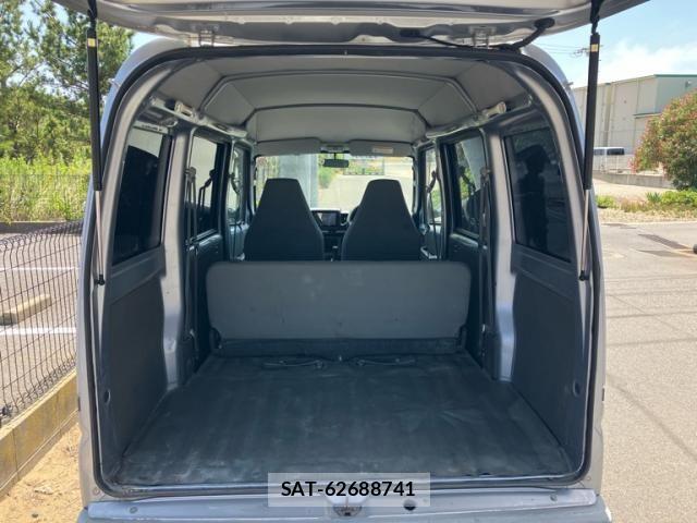 Nissan CLIPPER VAN 2010-12 8365170-4