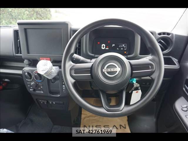 Nissan CLIPPER VAN 2026-08 8658440-4