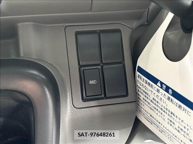 Nissan CLIPPER VAN 2024-06 6903343-15