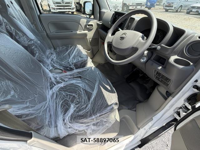 Nissan CLIPPER VAN 2026-05 6903334-10