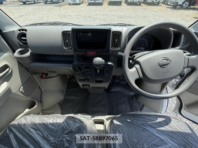 Nissan CLIPPER VAN 2026-05 6903334-11