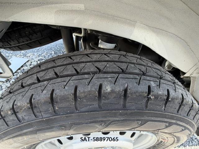 Nissan CLIPPER VAN 2026-05 6903334-23