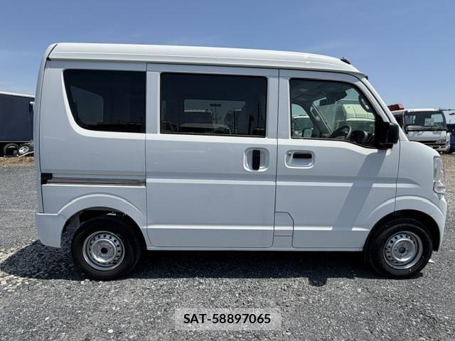 Nissan CLIPPER VAN 2026-05 6903334-6