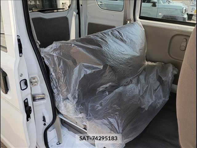 Nissan CLIPPER VAN 2024-11 6992371-24