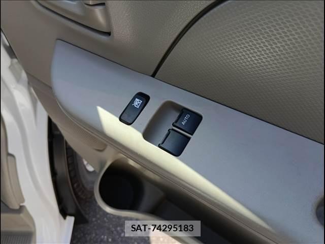 Nissan CLIPPER VAN 2024-11 6992371-28