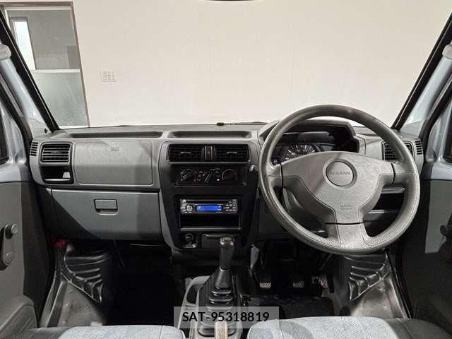 Nissan CLIPPER VAN 2005-11 7357181-9