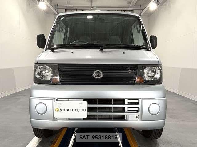 Nissan CLIPPER VAN 2005-11 7357181-2