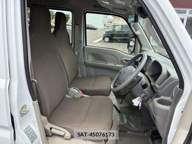 Nissan CLIPPER VAN 2024-09 7615565-14