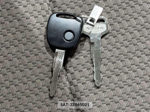 Nissan CLIPPER VAN 2024-08 7721925-28