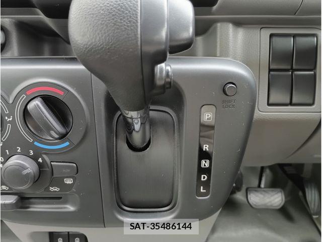 Nissan CLIPPER VAN 2024-11 7960963-12