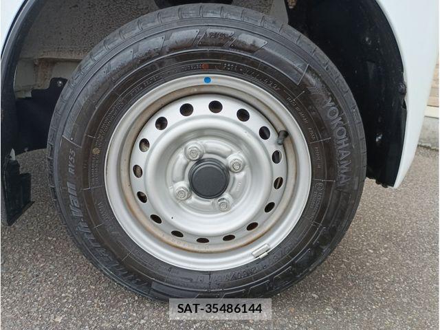 Nissan CLIPPER VAN 2024-11 7960963-24