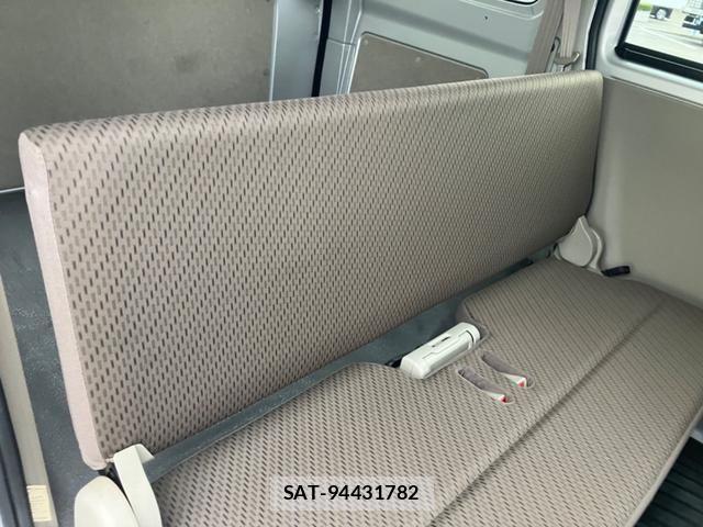 Nissan CLIPPER VAN 2017-06 7960962-12