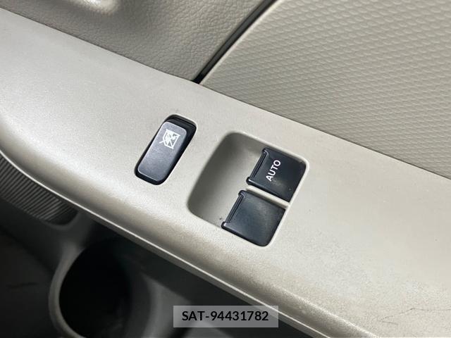Nissan CLIPPER VAN 2017-06 7960962-17