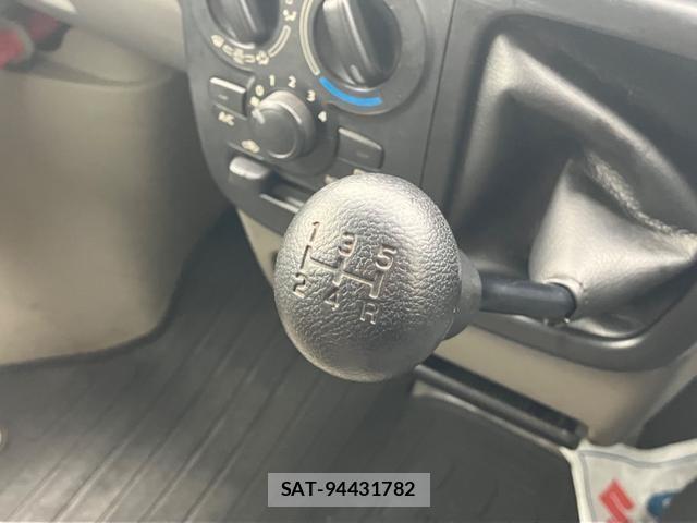 Nissan CLIPPER VAN 2017-06 7960962-21