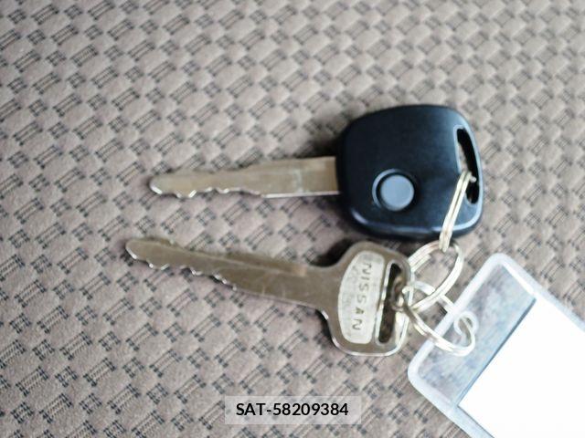 Nissan CLIPPER VAN 2024-11 8098514-17