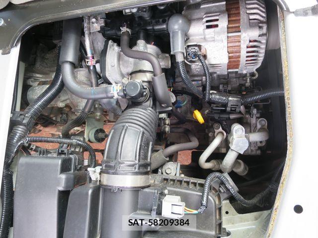 Nissan CLIPPER VAN 2024-11 8098514-21
