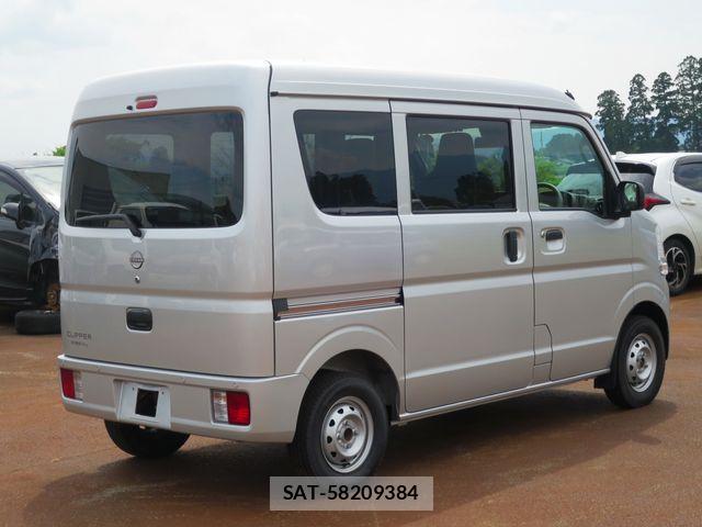 Nissan CLIPPER VAN 2024-11 8098514-2