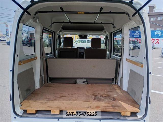 Nissan CLIPPER VAN 2024-11 8098517-13