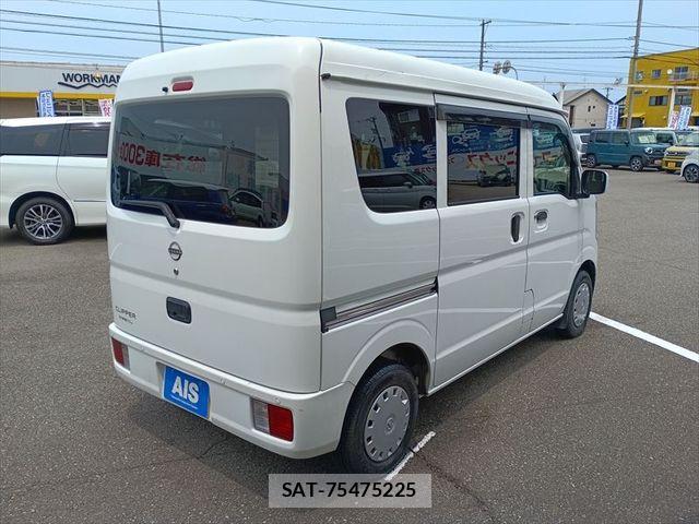 Nissan CLIPPER VAN 2024-11 8098517-2