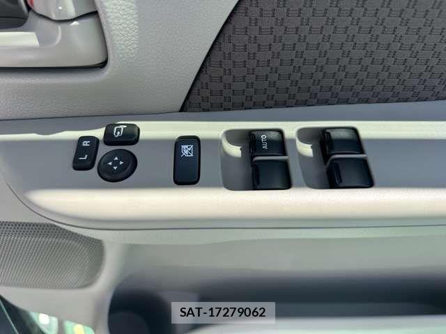 Nissan CLIPPER VAN 2026-02 8438001-12