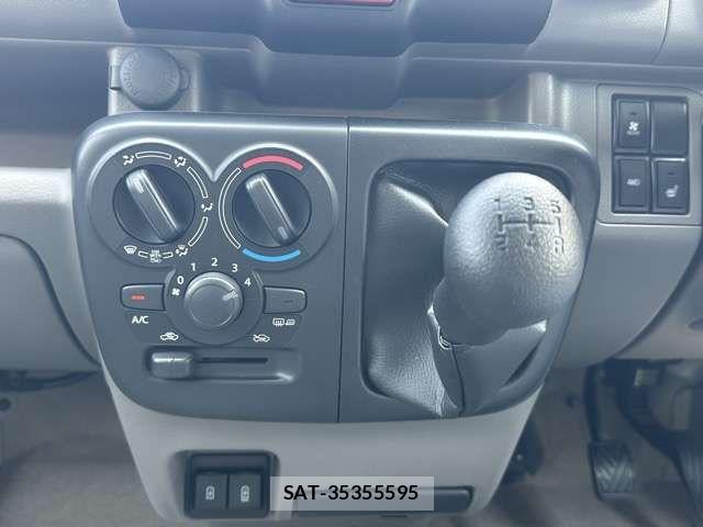 Nissan CLIPPER VAN 2026-02 8561455-17