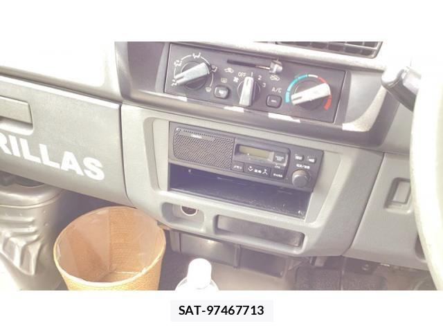 Nissan CLIPPER VAN 2004-09 8685302-16