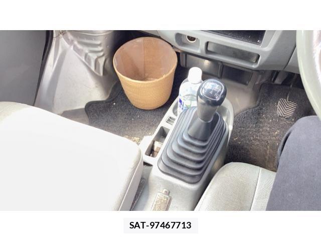 Nissan CLIPPER VAN 2004-09 8685302-17