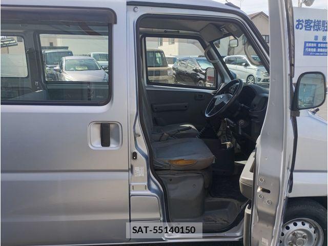 Nissan CLIPPER VAN 2011-12 8879123-20