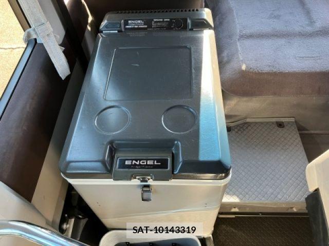 Toyota COASTER 2019-03 1319332-24