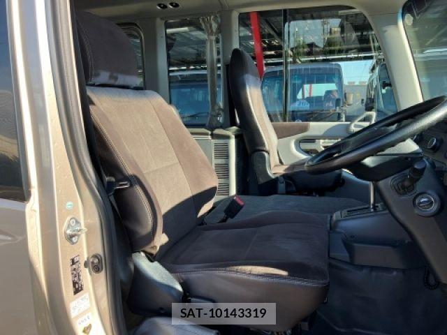 Toyota COASTER 2019-03 1319332-25