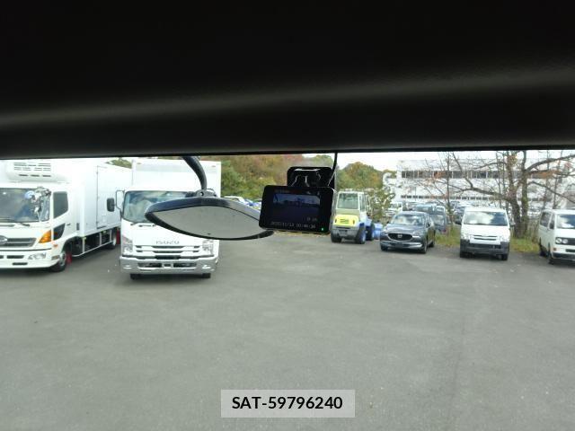 Toyota COASTER 2018-05 1445149-23
