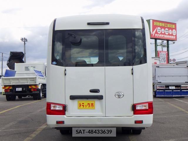 Toyota COASTER 2018-06 1741752-5