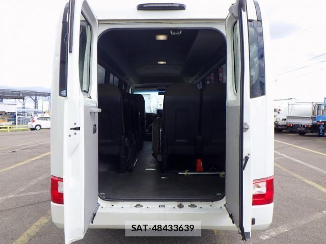 Toyota COASTER 2018-06 1741752-6